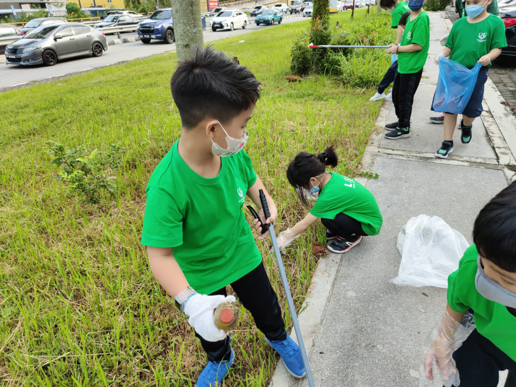 Pre-Primary Students Community Service | Lead International School